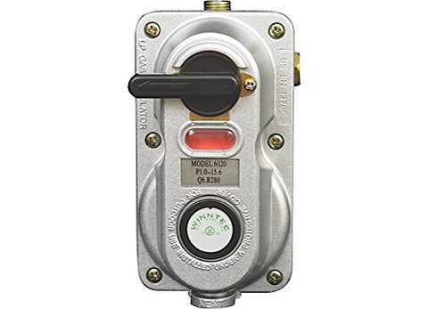 RV Two-Stage Automatic Changeover Regulator - 210,000 BTU